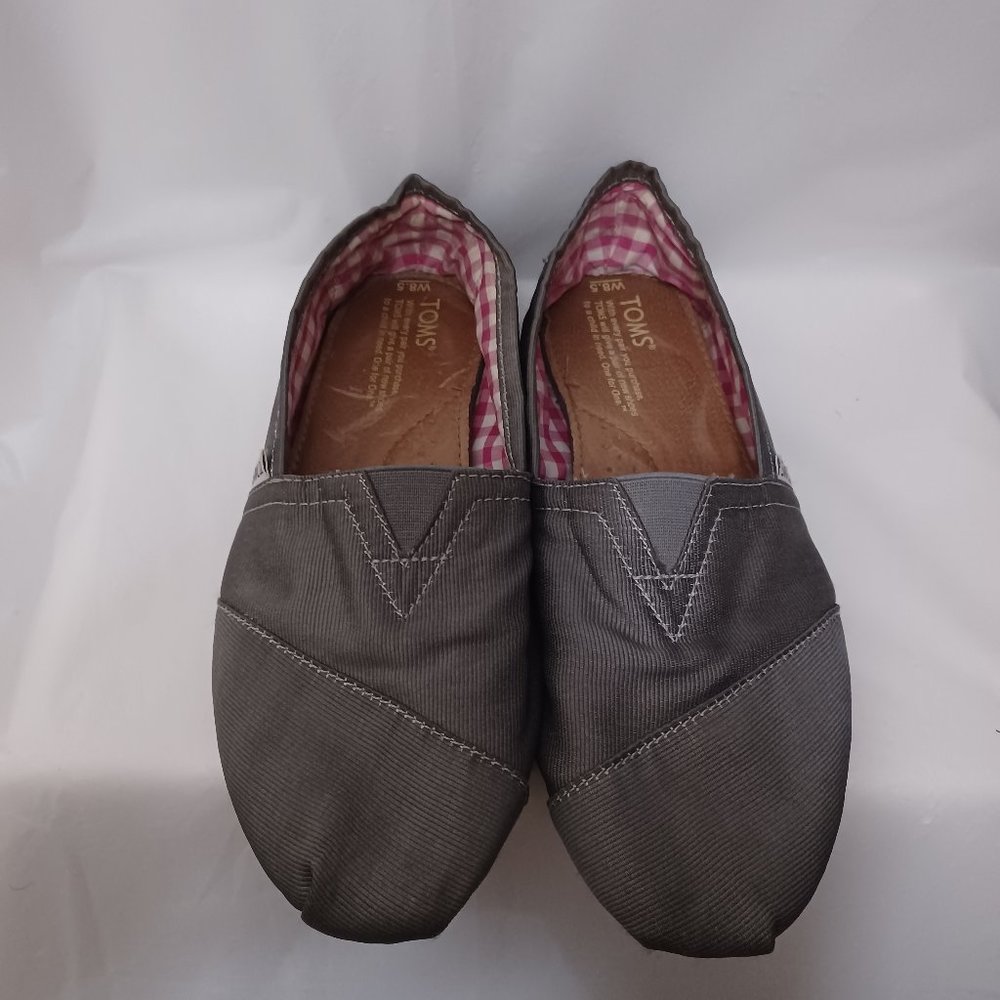 TOMS  WOMEN'S SLIP ON CANVAS SHOES GRAY SIZE 8.5